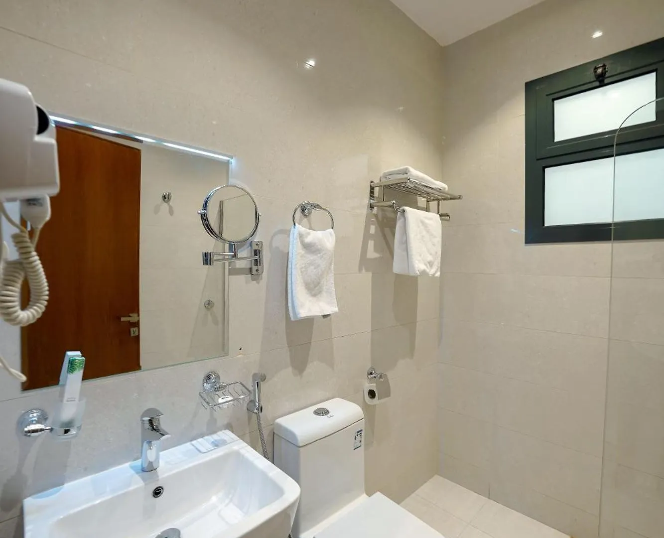 Celine Home Serviced Apartment -Tuwaiq Rijad